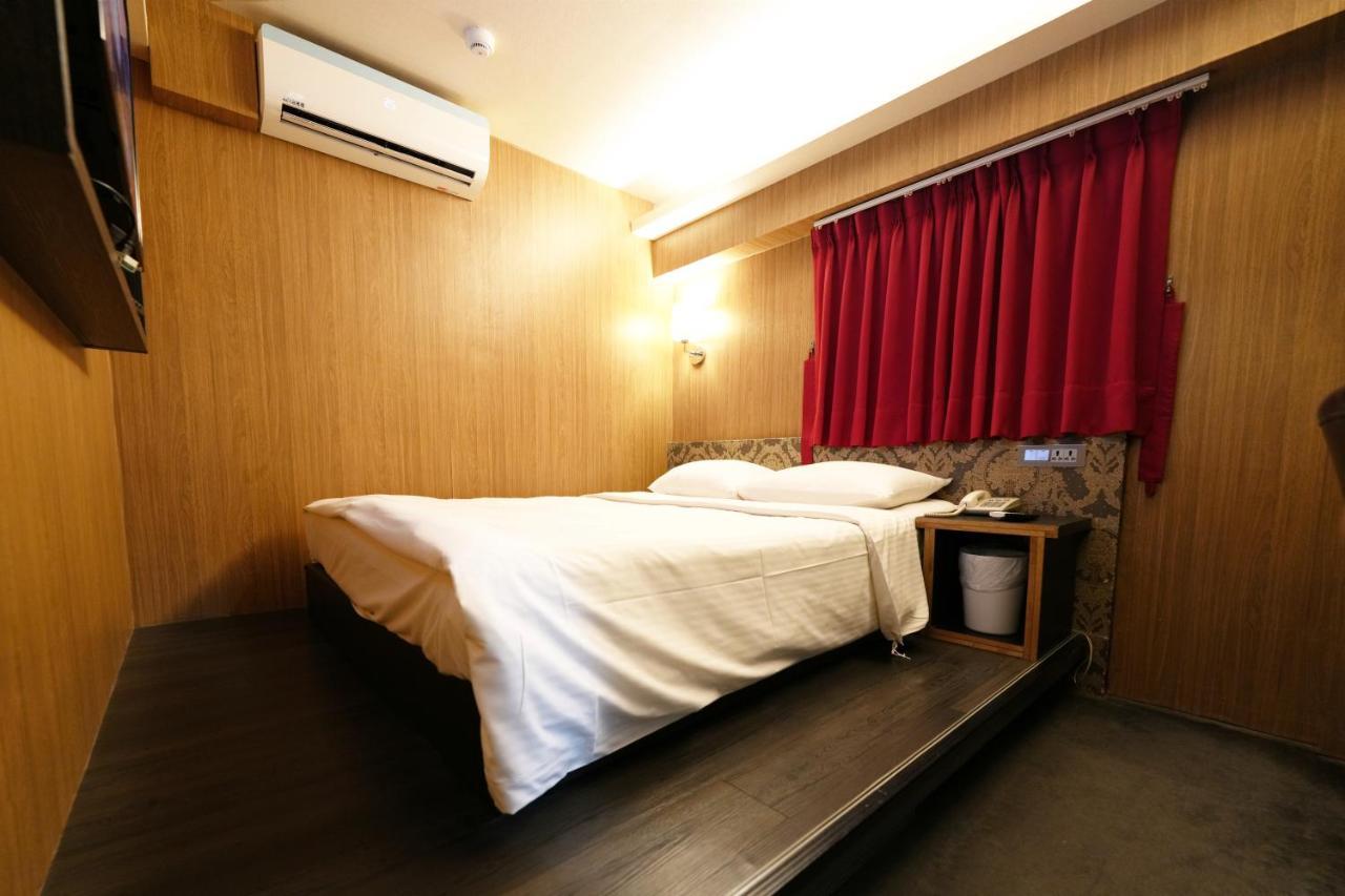 Meworld Hotel - Ximen Tchaj-pej Exteriér fotografie